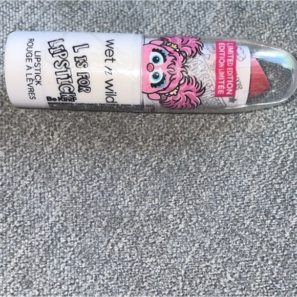 Sesame Street Makeup Bundle - Picture 4 of 5